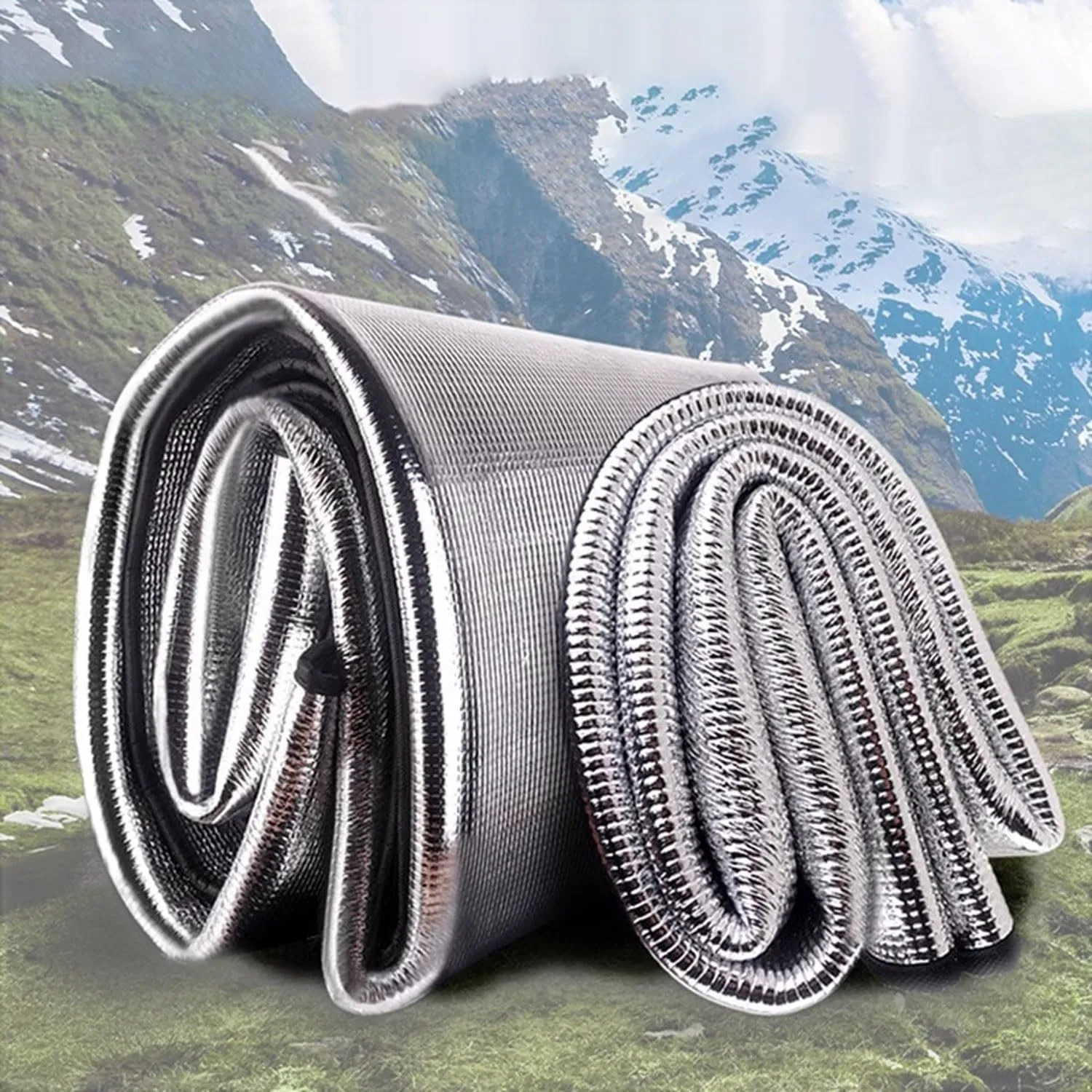 Aluminum Foil Camping Mat Foam Foil Waterproof Cushion Foldable Outdoor Sleeping Mattress Insulated Footprint Pad for Camping Foam Pad Insulating Foil Mat with Carrying Bag