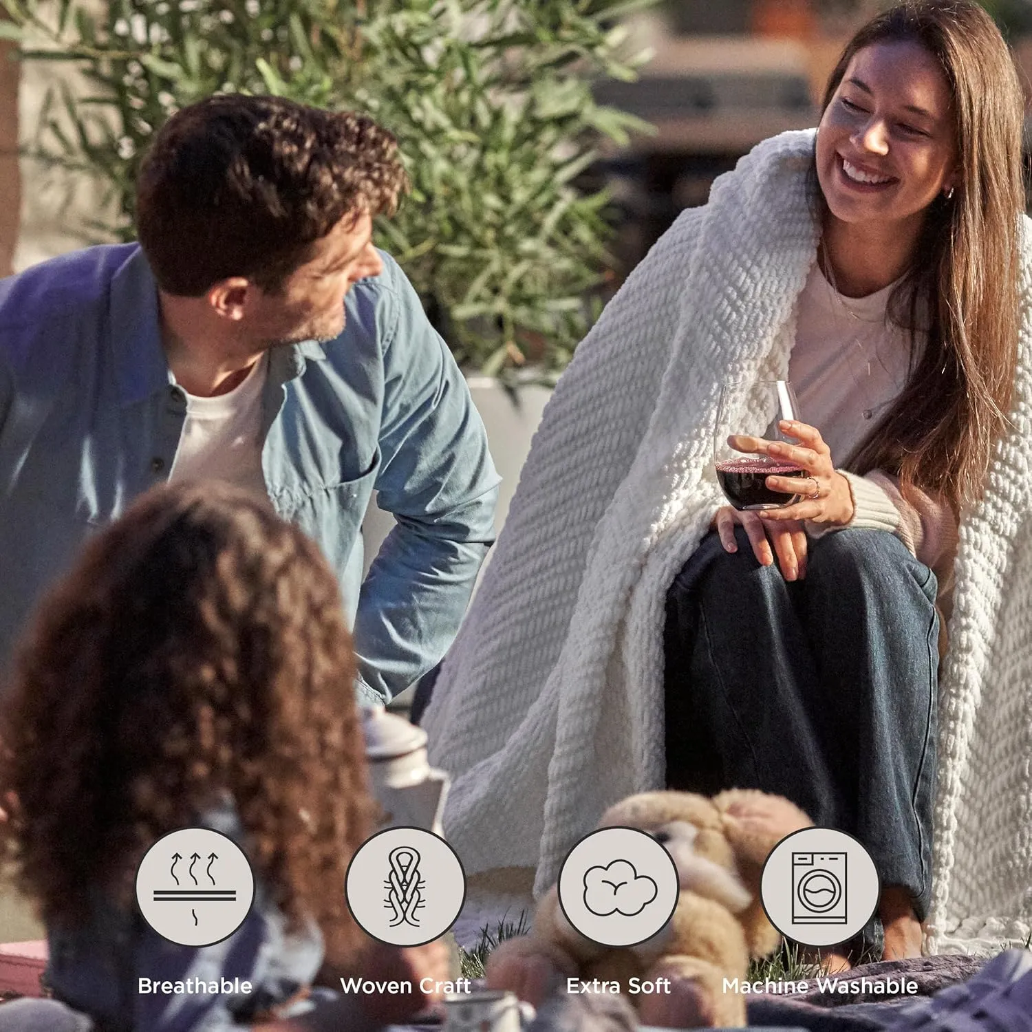 Bedsure White Throw Blankets for Couch - Textured Chunky Knit Woven Chenille Blanket - Super Soft, Warm Decorative Boho Throw with Tassels for Bed, Sofa and Living Room Decor, 50x60 Inches