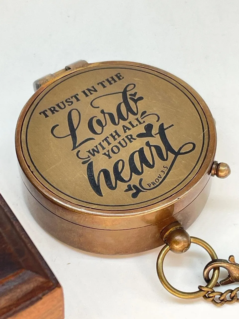 Brass Compass Engraved “Trust in The Loard” Compass is Unique Birthday Gifts for Men, Husband or Wife Customize Antique Compass is a Classy Gifts, with a Wooden Box.