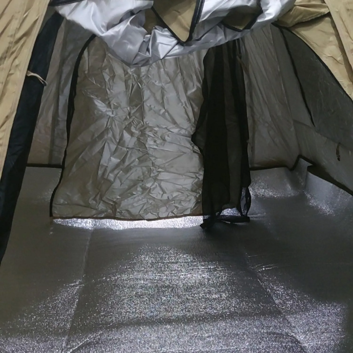 Camping Mat Hexagon Aluminum Foam Foil Waterproof Cushion Foldable Sleeping Mattress Insulated Footprint Pad for Camping Foam Pad Insulating Foil Mat