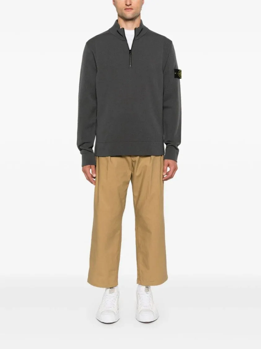 Compass-Badge Sweatshirt