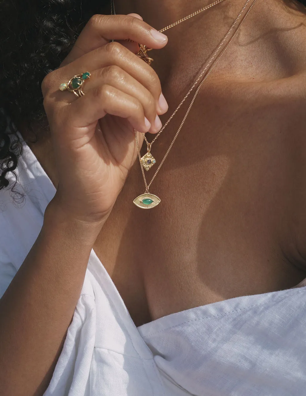 Compass Necklace in Peach Moonstone/Moonstone