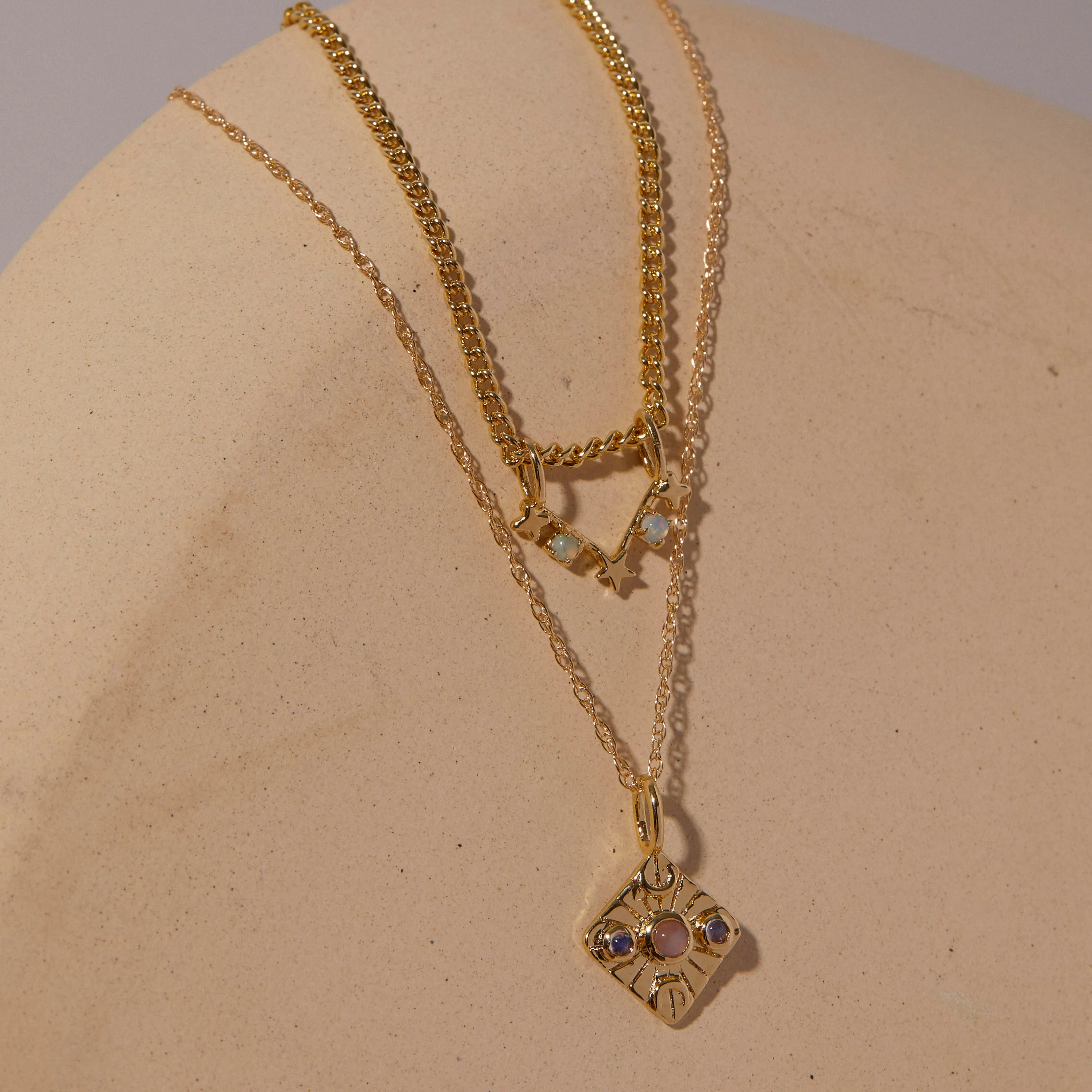 Compass Necklace in Peach Moonstone/Moonstone