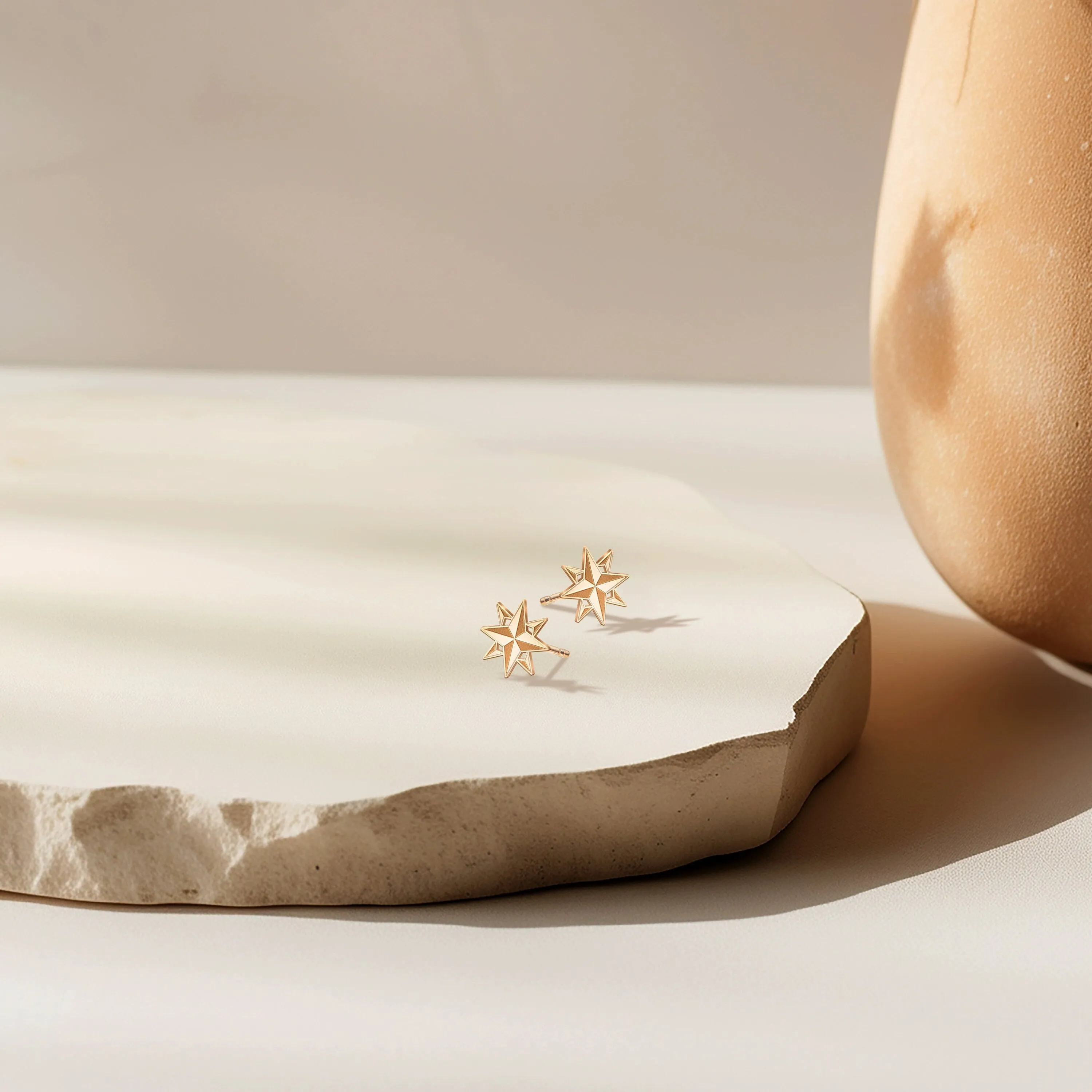 Compass Star Stud