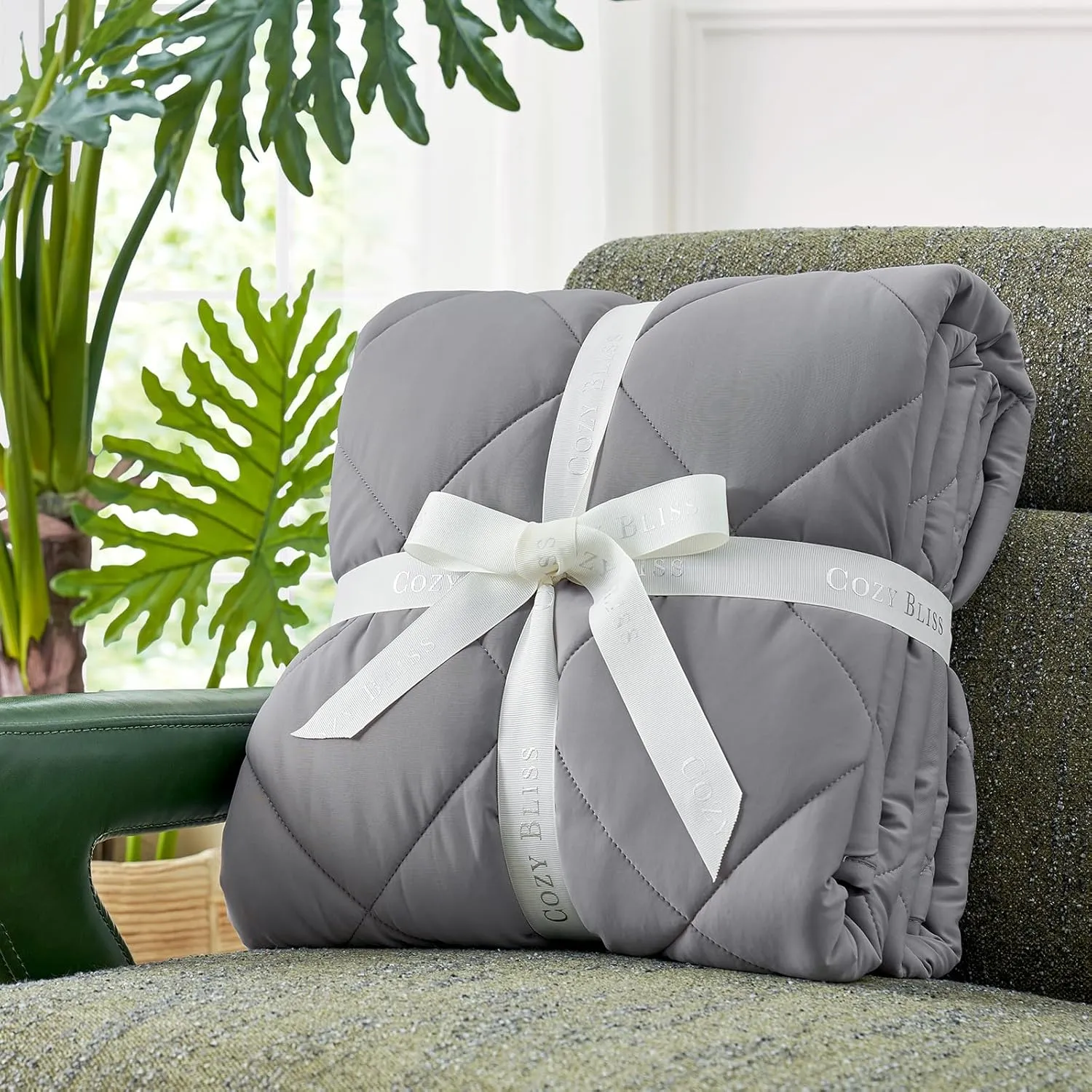 Cozy Bliss Cooling Blanket for Hot Sleepers, Q-Max 0.4 Cooling Comfort Throw Twin Size, Cold Blankets for Night Sweats Sleeping, Ultra-Cool Lightweight Breathable Summer Blanket for Bed Travel