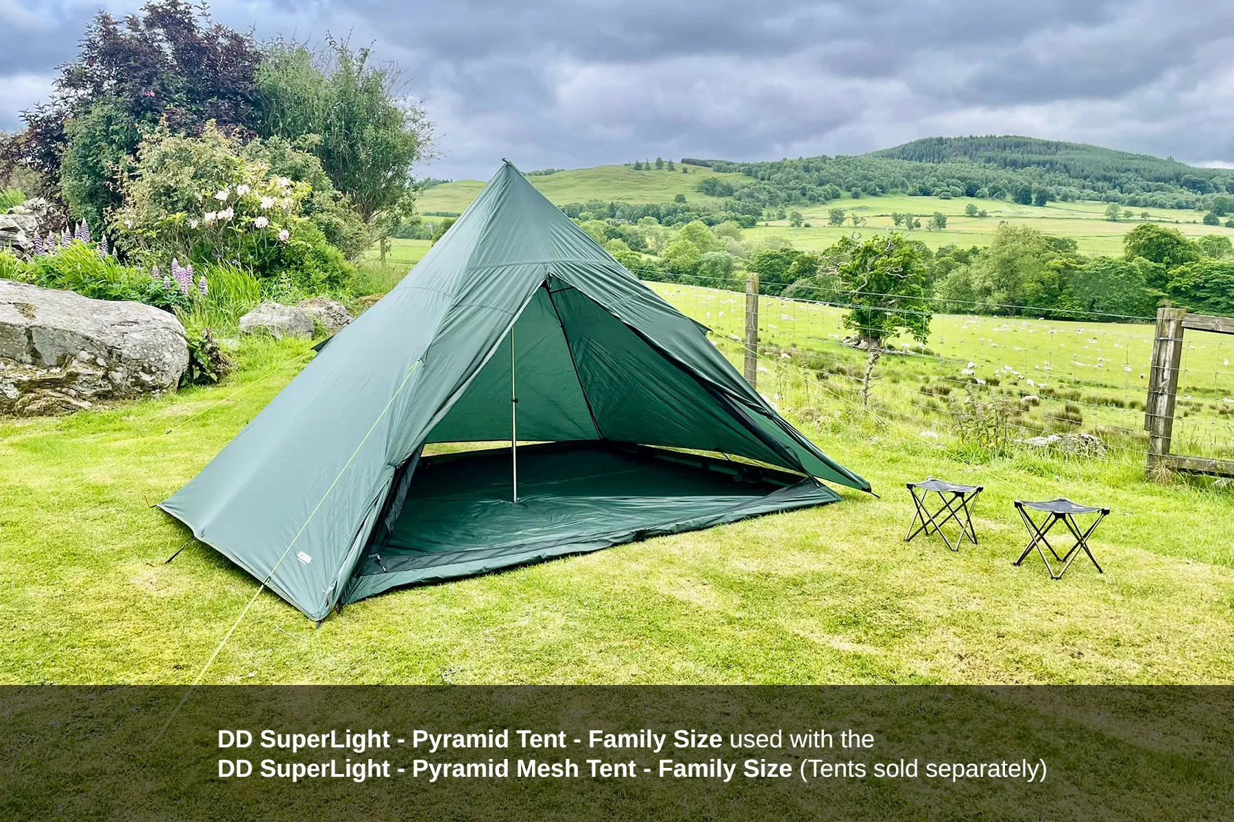 DD SuperLight - Pyramid Mesh Tent - Family Size
