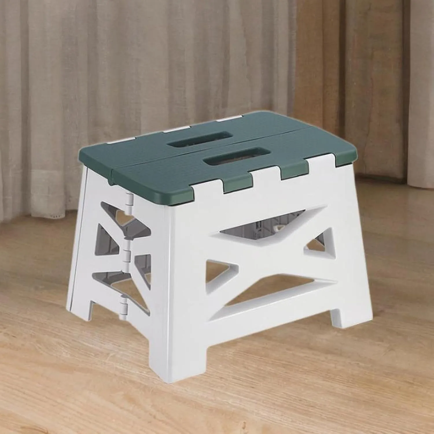 Folding Step Stool Foldable Stool Outside Versatile Camping Chair Outdoor Foldable Stool for BBQ Living Room Picnic