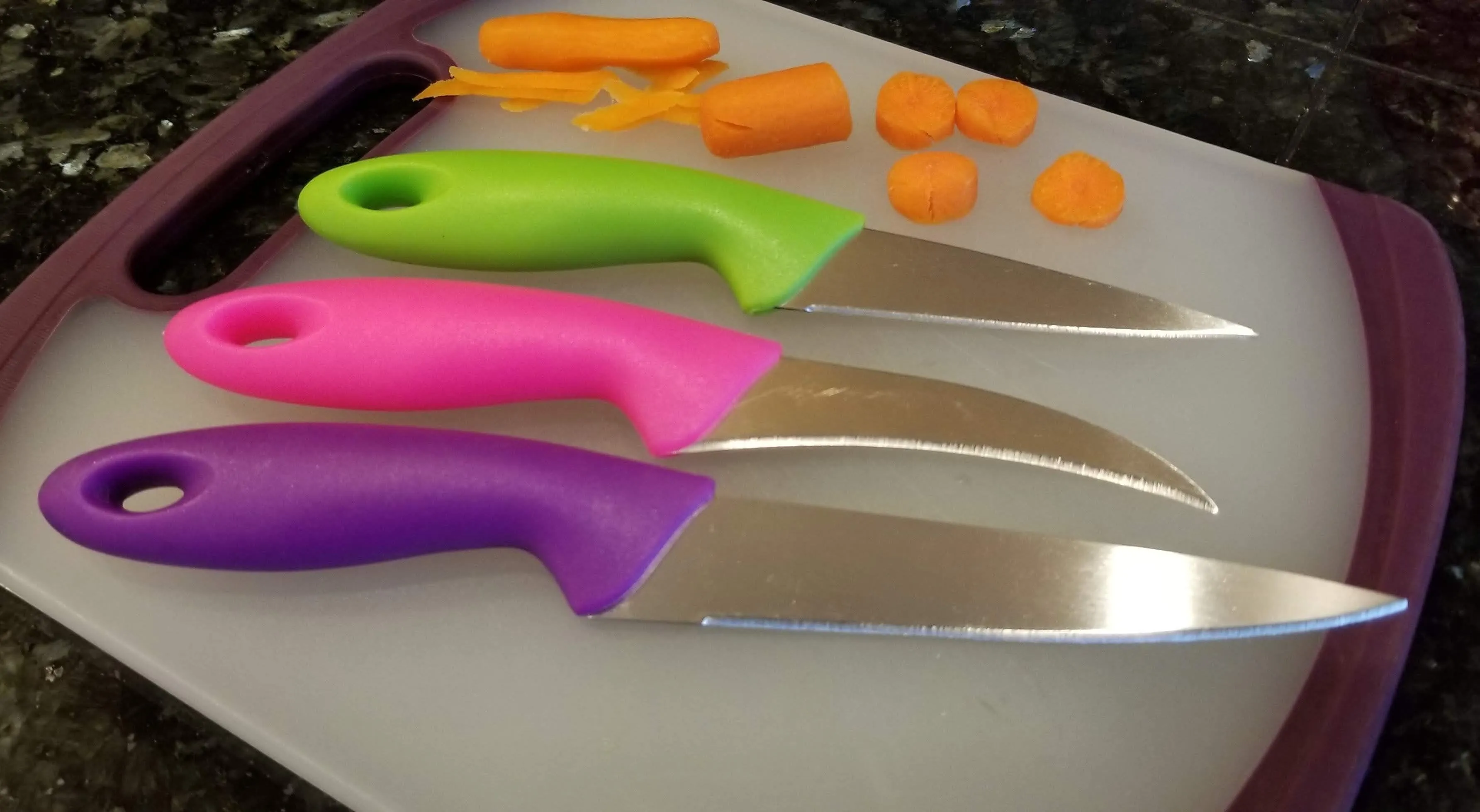 Handy Housewares 3 Piece Multi-Purpose Kitchen / Paring Knife Set - Great for Cutting Fruits Vegetables Meat and More