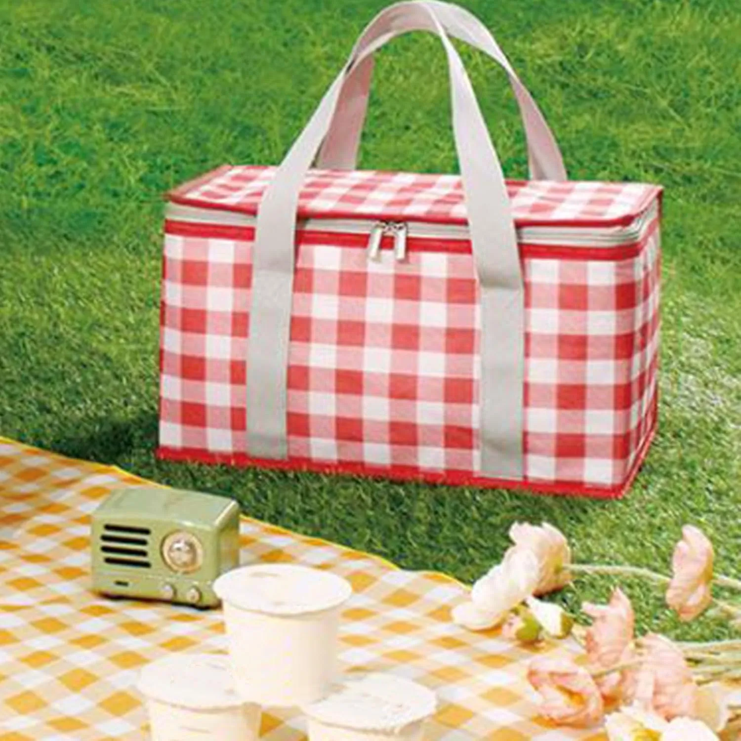 Insulated Cooler Bag, Large Capacity Food Delivery Bag Waterproof Ice Chest Lunch Bag for Picnic Office Camping