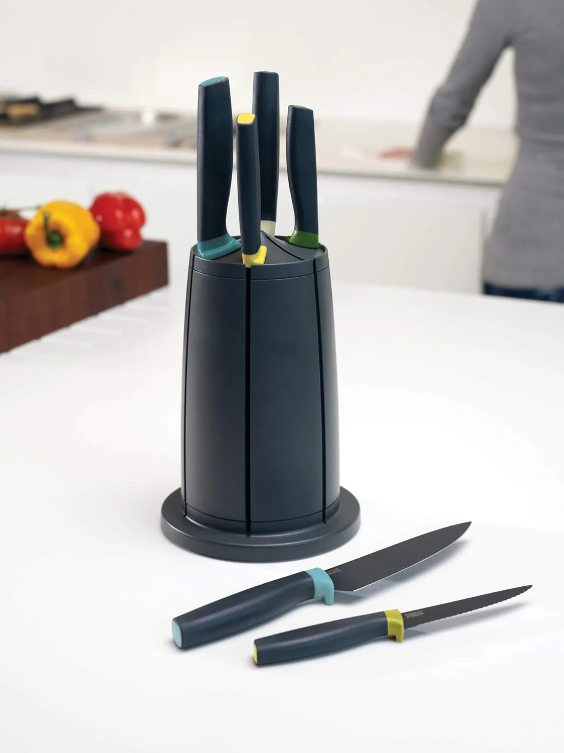Joseph Joseph Elevate Knives 5 piece Carousel Set with Rotating Knife Block, Stainless Steel, Opal/Black, 4
