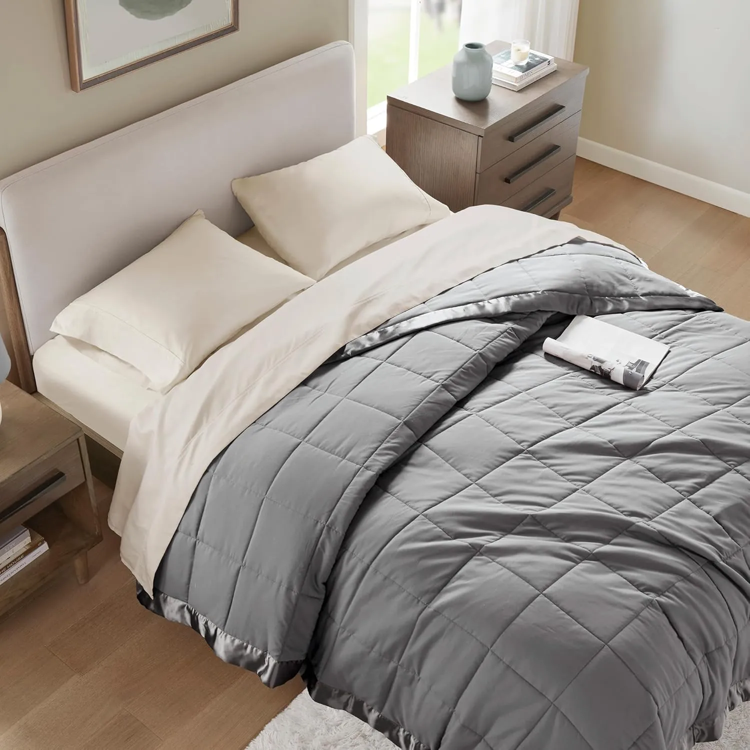 Madison Park Windom Down Alternative Blanket, Premium 3M Scotchgard Moisture Wicking Treatment, Lightweight and Soft Bed Cover For All Season, Satin Trim, Charcoal King