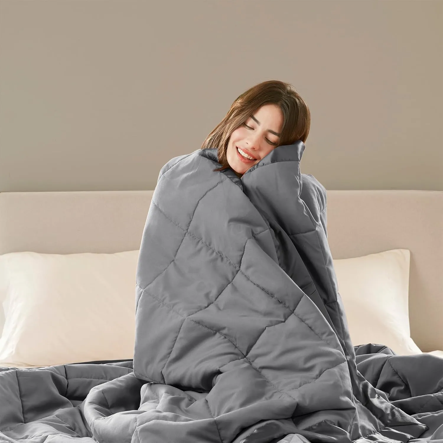 Madison Park Windom Down Alternative Blanket, Premium 3M Scotchgard Moisture Wicking Treatment, Lightweight and Soft Bed Cover For All Season, Satin Trim, Charcoal King
