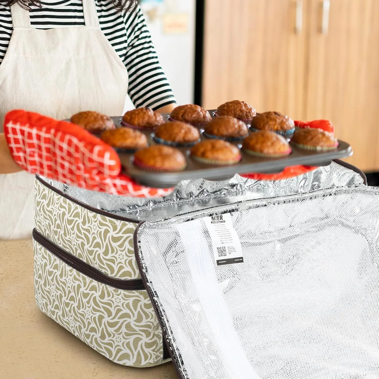 MIER Insulated Casserole Carrier Fits 9"x13" Baking Dishes/Foil Pans, Double Food Carriers Bag Thermal Holder for Hot or Cold Food Lasagna Lugger Potluck Parties Picnic Travel, Khaki