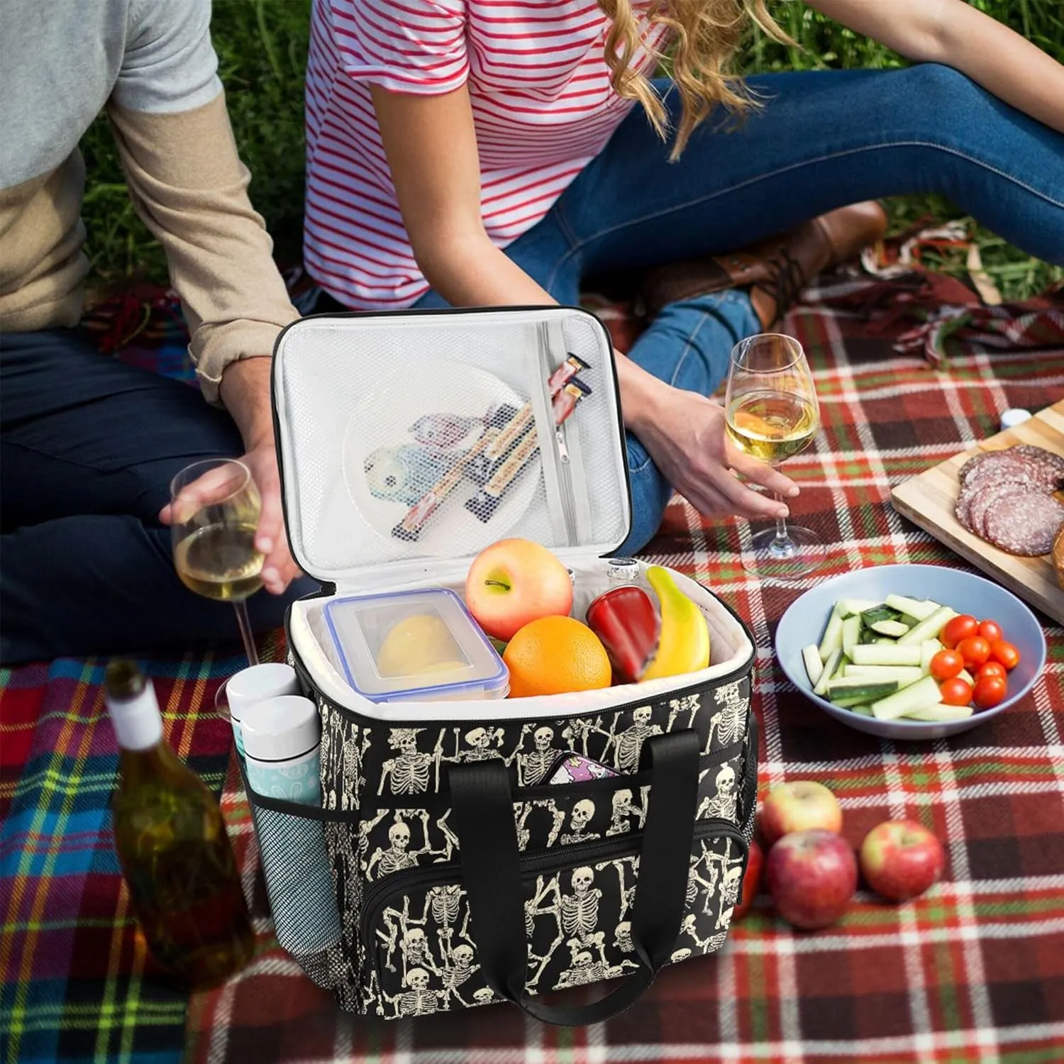 MNSRUU Cooler Bag Skull Stars Soft Cooler Bag Insulated Lunch Totes Picnic Bag Beach Cooler Lunch Box Container with Adjustable Shoulder Strap