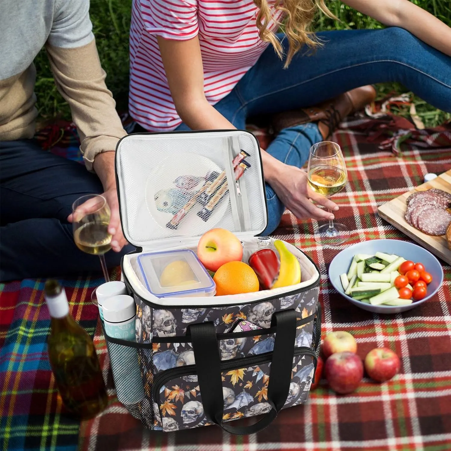 MNSRUU Cooler Bag Skull Stars Soft Cooler Bag Insulated Lunch Totes Picnic Bag Beach Cooler Lunch Box Container with Adjustable Shoulder Strap