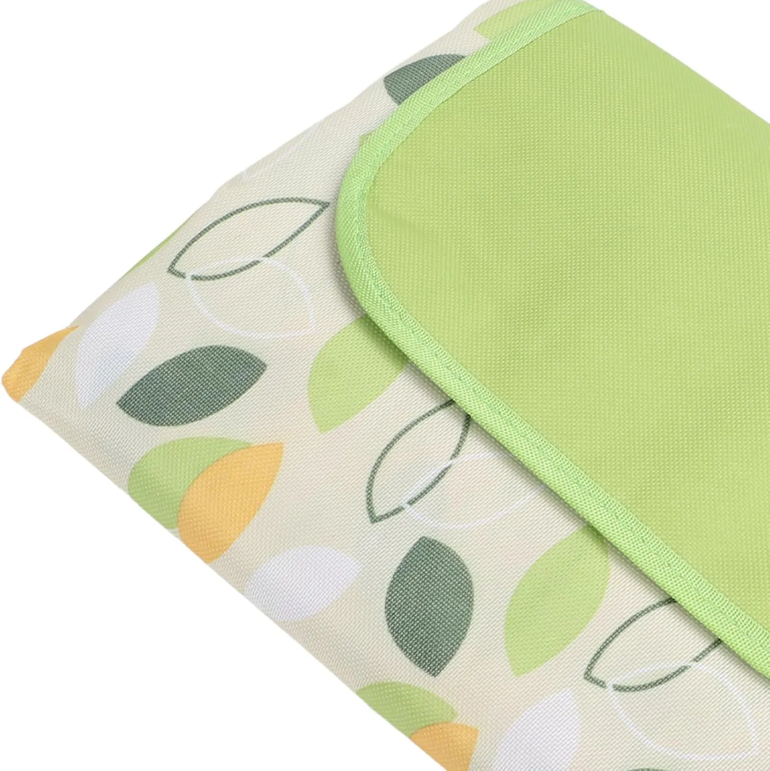 Outdoor Picnic Mat Thicken Oxford Cloth Waterproof Foldable Camping Blankets for Traveling Open Air Concerts (150x200cm / 59.1x78.7in)