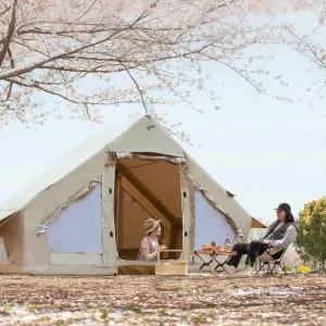 Spacious Inflatable Glamping Tent for 4-6 People – Waterproof, Quick-Setup.