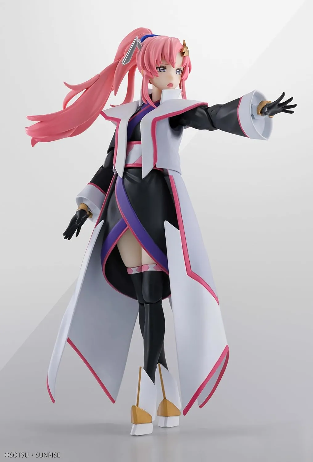 TAMASHII NATIONS - Mobile Suit Gundam Seed Freedom - Lacus Clyne (Compass Battle Surcoat Ver.), Bandai Spirits S.H.Figuarts Action Figure