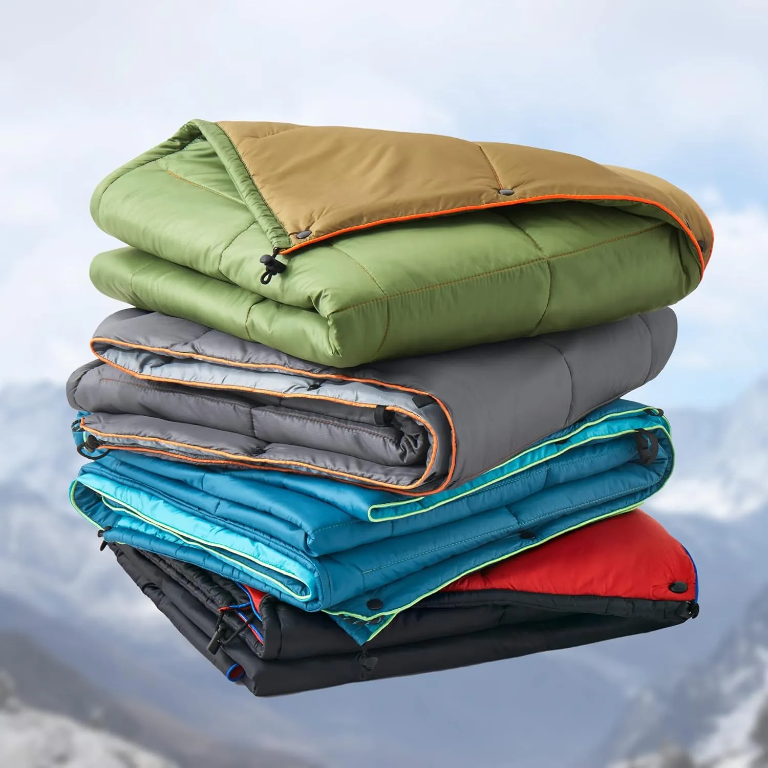 UNIKOME Outdoor Packable Camping Blanket, Lightweight Travel Blanket for Camping, Dual-Sides Puffy Down Alternative Camping Blanket with Snap Clasps, 75"×52", Black&Red